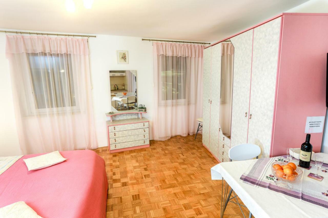Apartments Pyros 피란 외부 사진